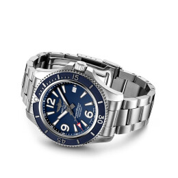 Superocean Automatic 42  A17366D81C1A1