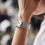 Chronomat 32 A77310101A4A1
