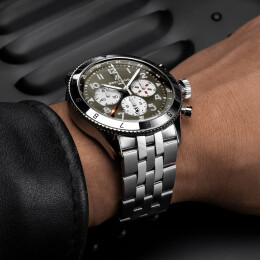 Super AVI B04 Chronograph GMT 46 Curtiss Warhawk AB04452A1L1A1