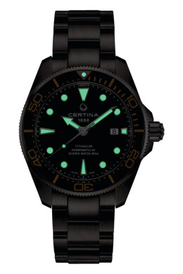 DS Action Diver C0326074405100