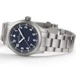 Khaki Field Quartz 38 mm H69401140