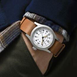 Khaki Field Mechanical H69439511