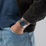 Khaki Field Auto 42 mm H70605140