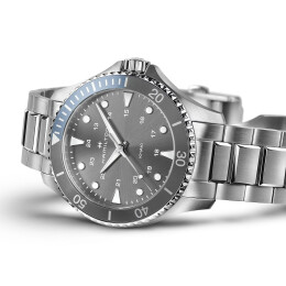 Scuba Quartz H82211181