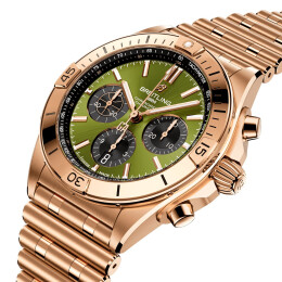 Chronomat B01 42 Giannis Antetokounmpo RB01344A1L1R1