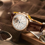 Premier B21 Chronograph Tourbillon 42 Léon Breitling RB2120211G1P1