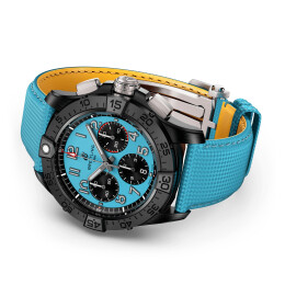 Avenger B01 Chronograph 42 Night Mission  SB0146101L1X1
